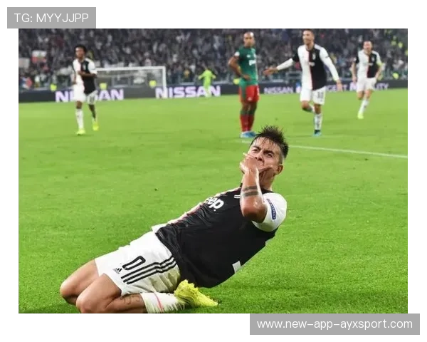 姆巴佩高速突破闪过两人射门得手