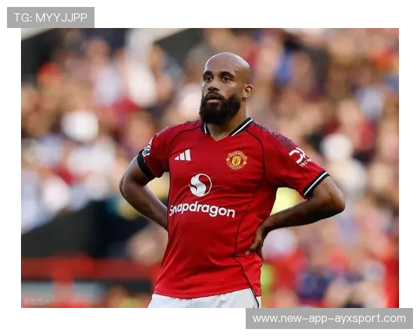 拉什福德在反击中晃动射门偏出：一瞬之间的惊心动魄