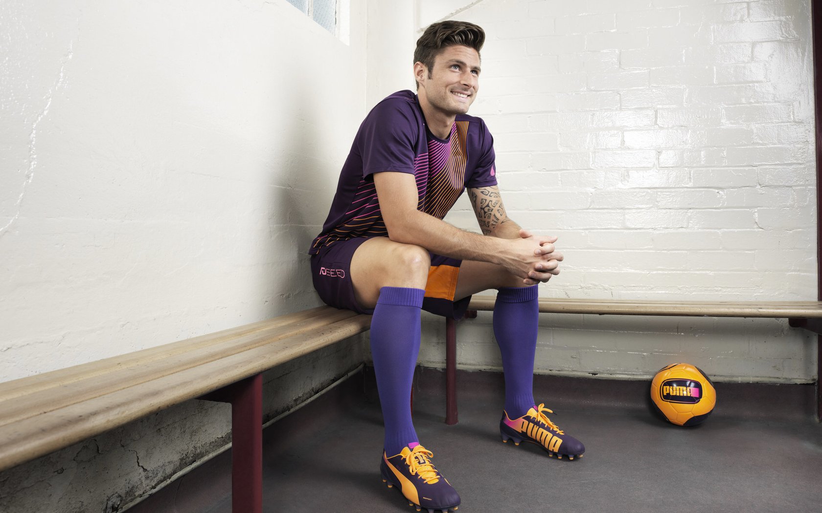 全国男子健身模特大赛 强调健康体态与舞台表现